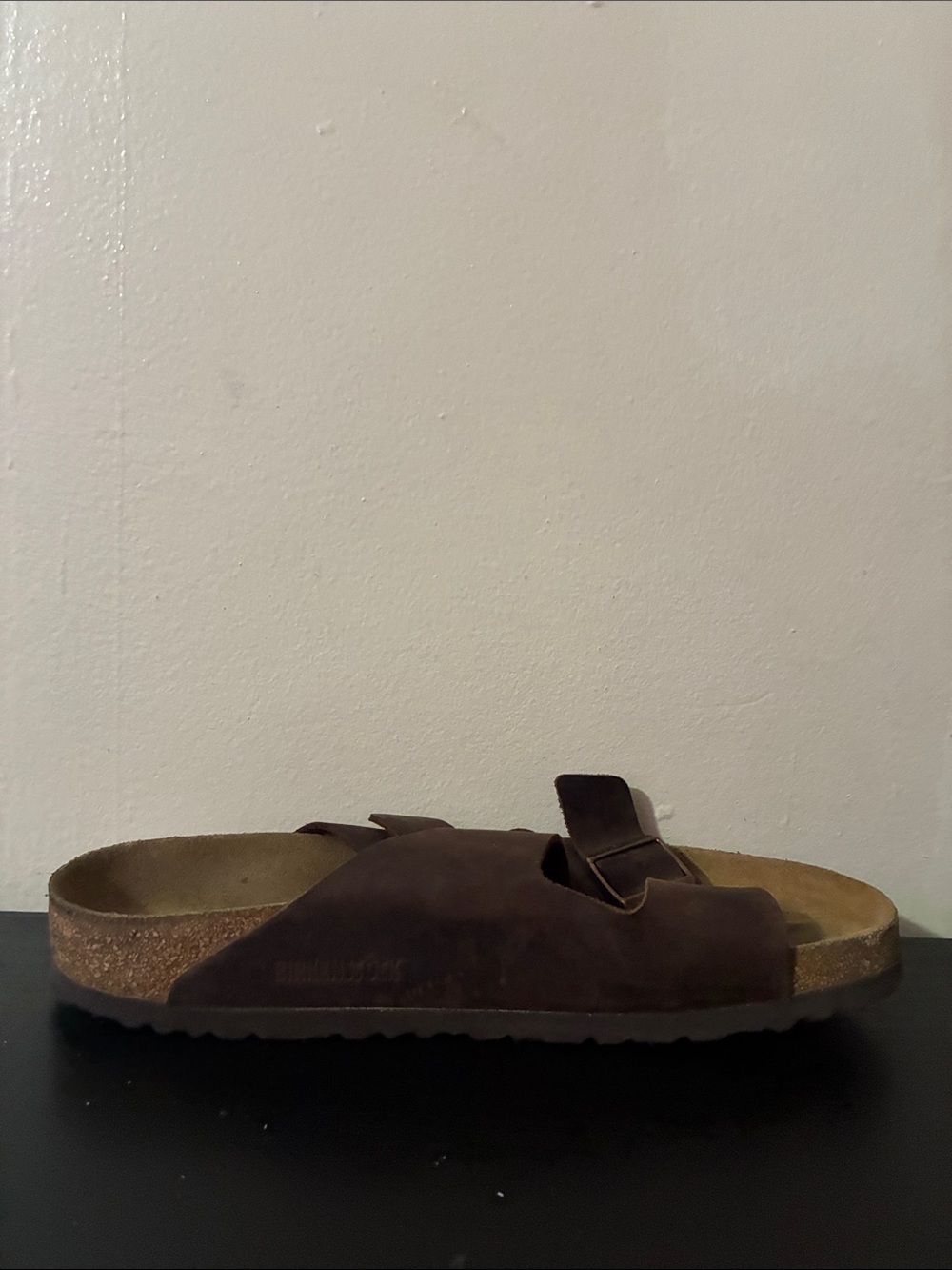 dark brown Birkenstock Arizona sandals featuring dual strap size Men’s EU43 M10 - Picture 2 of 11